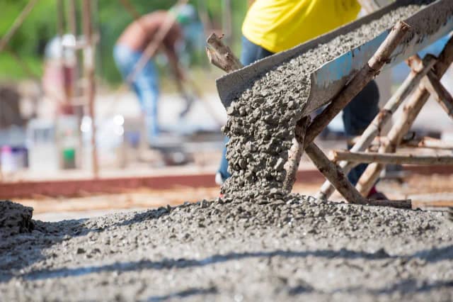Ile betonu na m3? Oblicz dokładną ilość cementu dla swojego projektu Ile betonu na m3? Oblicz dokładną ilość cementu dla swojego projektu